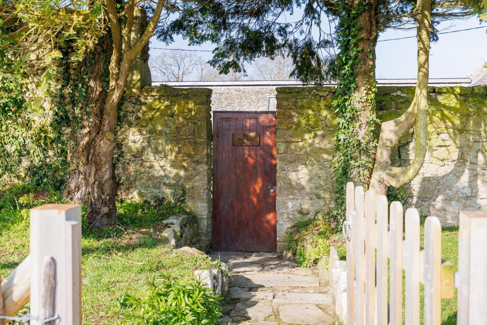 The Old Abbey Farmhouse Ryde  Εξωτερικό φωτογραφία